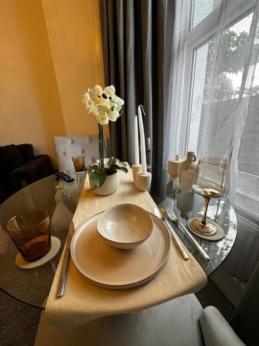Ferienwohnung Entire 1Bed Stratford Westfield London Exterior foto