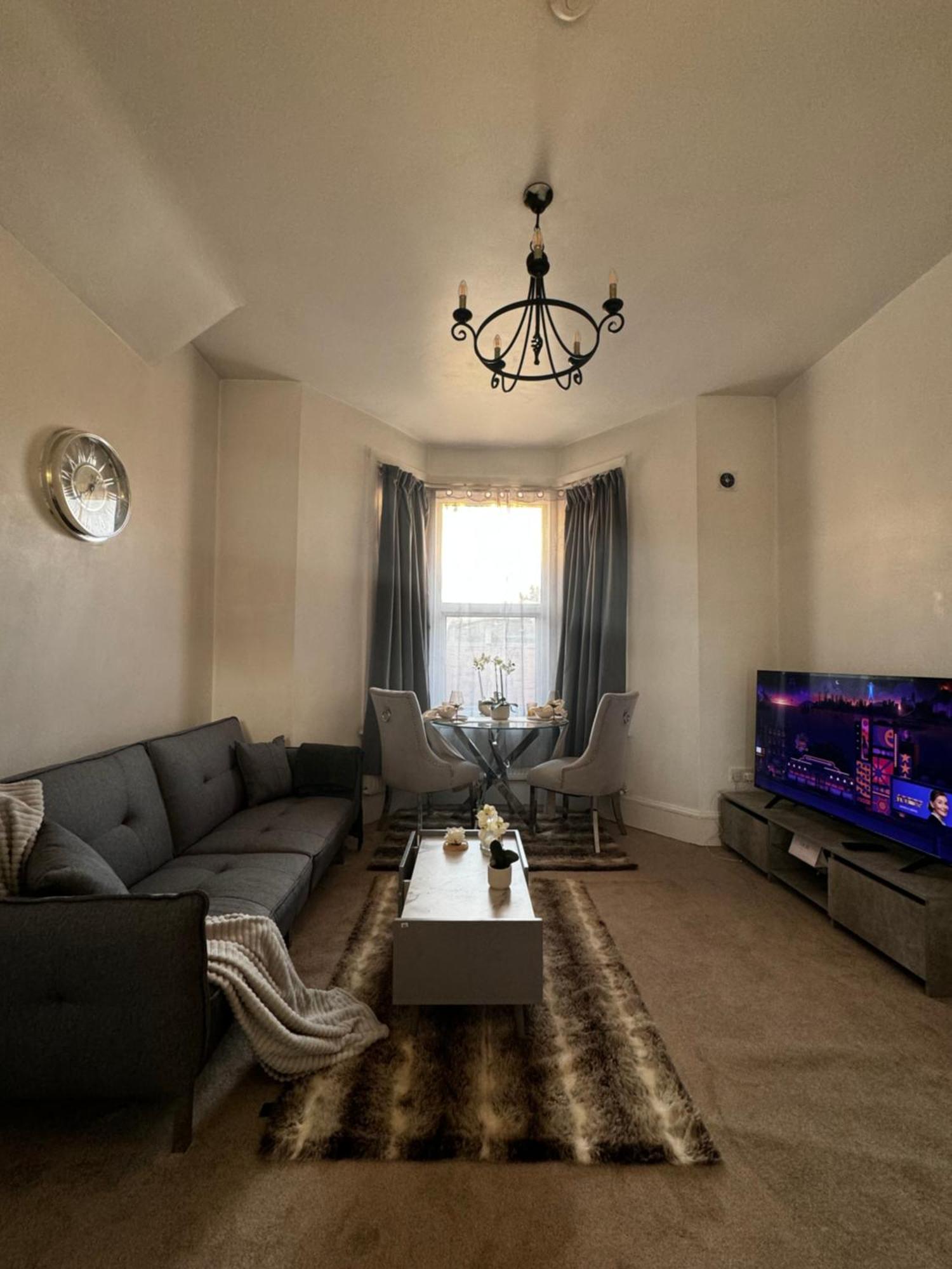 Ferienwohnung Entire 1Bed Stratford Westfield London Exterior foto